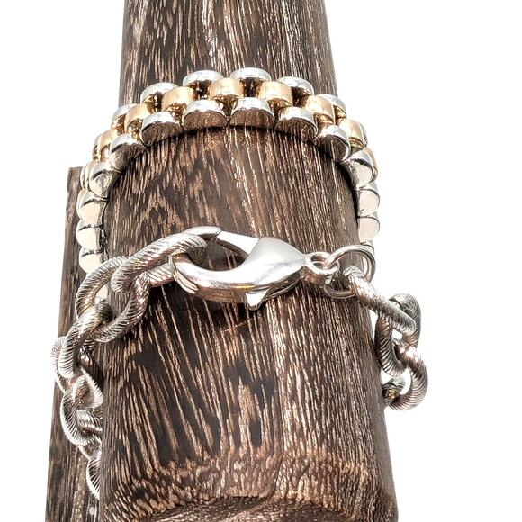 Lot of Two Metal Bracelets One Two Tone Stretch & One Textured Oval Link - Picture 2 of 6